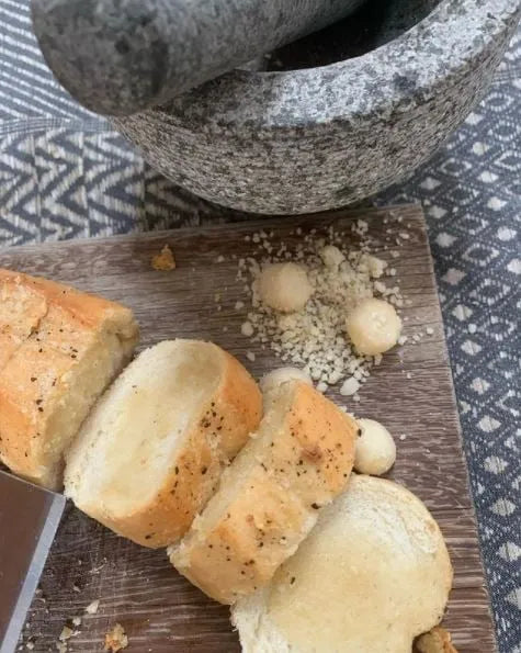 Macadamia-Buttered Garlic Bread