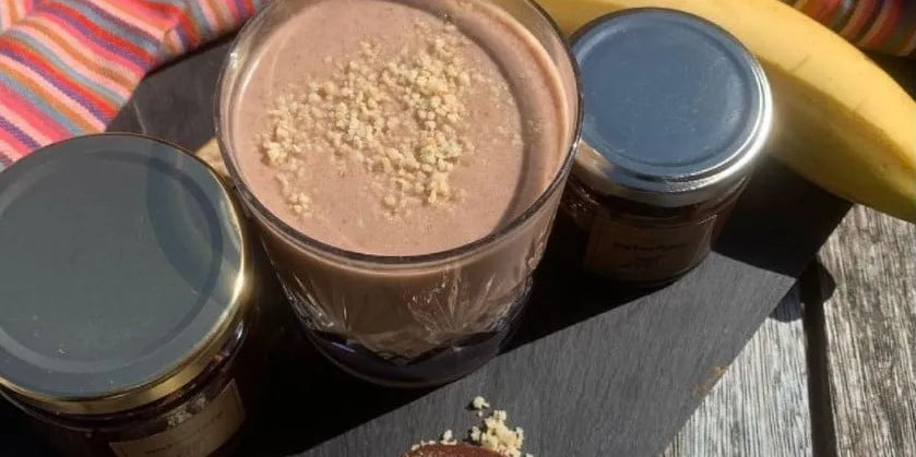 Banana Macadamia Chocolate Smoothie