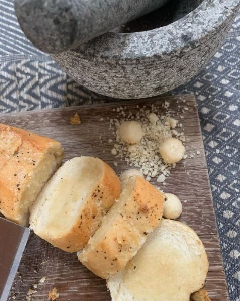 garlic bread macadamia butter vegan